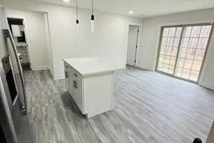 8230 E Branch Dr, Brandywine, MD 20613 - Photo 4