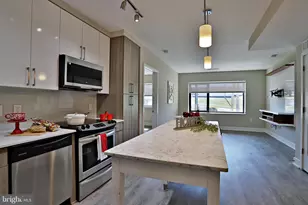 145 Riverhaven Dr, Oxon Hill, MD 20745 - Photo 4