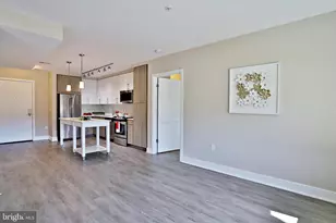 145 Riverhaven Dr, Oxon Hill, MD 20745 - Photo 8