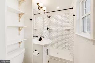 11431 Rosedale Ln, Beltsville, MD 20705 - Photo 18