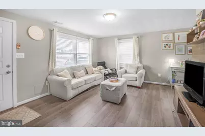 7617 Allendale Circle, Landover, MD 20785 - Photo 6