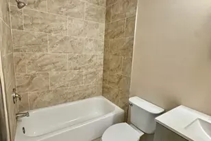 15758 Pointer Ridge Dr, Bowie, MD 20716 - Photo 22