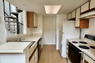 14047 Vista Dr, Laurel, MD 20707 - Photo 10