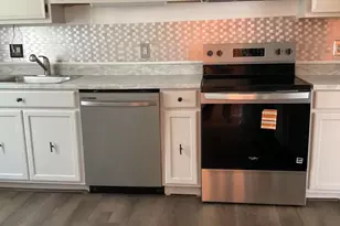 10810 Hollaway Dr, Upper Marlboro, MD 20772 - Photo 8