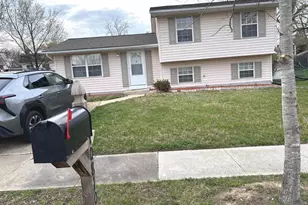 10810 Hollaway Dr, Upper Marlboro, MD 20772 - Photo 1