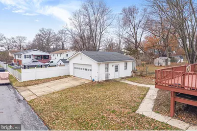 8519 Locust Grove Drive, Laurel, MD 20707 - Photo 4