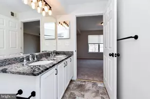 13900 Farnsworth Ln, Upper Marlboro, MD 20772 - Photo 38