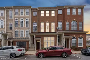 12250 Open View Ln, Upper Marlboro, MD 20774 - Photo 2