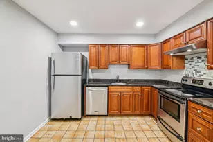 8202 Canning Terrace, Greenbelt, MD 20770 - Photo 14