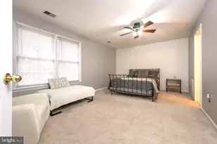 16000 Pennsbury Dr, Bowie, MD 20716 - Photo 18