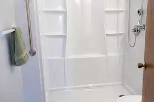 5123 Navahoe St, College Park, MD 20740 - Photo 6