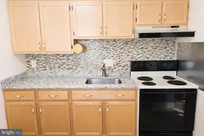 5123 Navahoe Street, College Park, MD 20740 - Photo 2