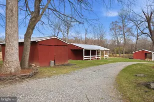 18311 Queen Anne Bridge Rd, Bowie, MD 20716 - Photo 6