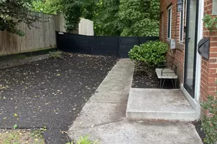 2217 Gaylord Dr, Suitland, MD 20746 - Photo 2