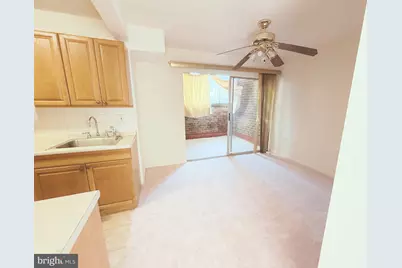 7716 Hanover Parkway #T-4, Greenbelt, MD 20770 - Photo 8