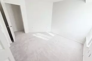 7716 Hanover Pkwy, Greenbelt, MD 20770 - Photo 10