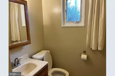 7407 Sweetbriar Drive, College Park, MD 20740 - Photo 26