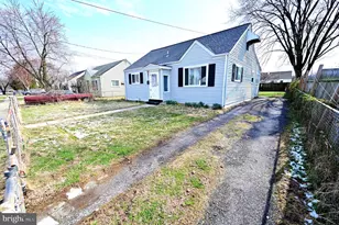 2610 Lakehurst, District Heights, MD 20747 - Photo 2