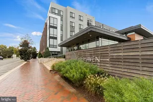 145 Riverhaven Dr, Oxon Hill, MD 20745 - Photo 1