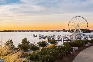 145 Riverhaven Dr, Oxon Hill, MD 20745 - Photo 40