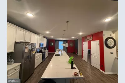 2805 Pinebrook Road #439, Landover, MD 20785 - Photo 2