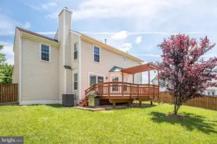 10814 Weeping Willow Ln, Beltsville, MD 20705 - Photo 12