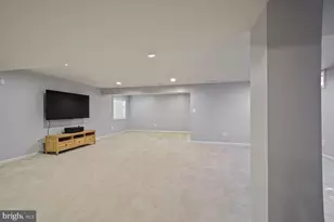 7208 Cherry Ln, Laurel, MD 20707 - Photo 30