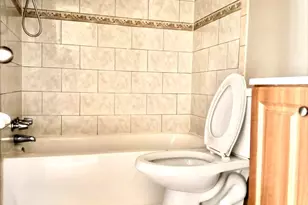 9282 Adelphi Rd, Hyattsville, MD 20783 - Photo 14