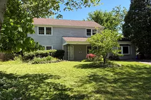 12414 Starlight Ln, Bowie, MD 20715 - Photo 2
