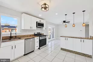 10908 Wharton Dr, Upper Marlboro, MD 20774 - Photo 2