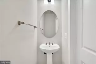 5610 Hyattsville Dr, Hyattsville, MD 20782 - Photo 4