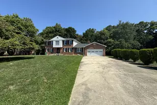 11919 Autumnwood Ln, Fort Washington, MD 20744 - Photo 2