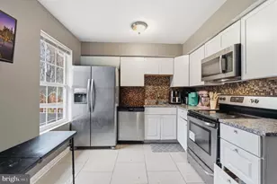 5815 Falkland Pl, Capitol Heights, MD 20743 - Photo 8