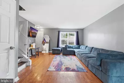 5815 Falkland Place, Capitol Heights, MD 20743 - Photo 4