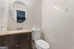 5815 Falkland Pl, Capitol Heights, MD 20743 - Photo 12