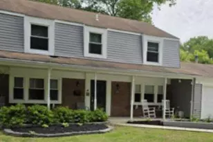 16010 Audubon Ln, Bowie, MD 20716 - Photo 2