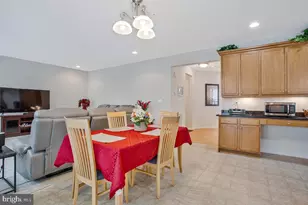 4006 Bridle Ridge Rd, Upper Marlboro, MD 20772 - Photo 18