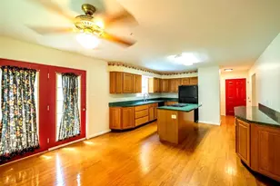 7701 Croom Rd, Upper Marlboro, MD 20772 - Photo 18