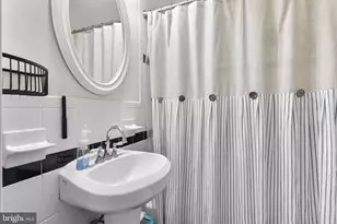 4801 Decatur St, Hyattsville, MD 20781 - Photo 12