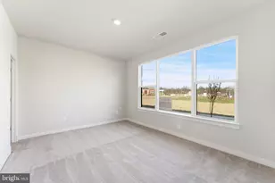 125 Smt Pt Blvd, Bowie, MD 20716 - Photo 16