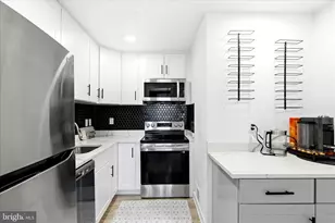 16 Daimler Dr, Capitol Heights, MD 20743 - Photo 6