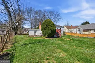 9501 49th Pl, College Park, MD 20740 - Photo 26