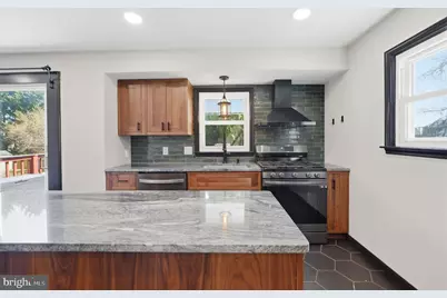 9501 49th Avenue, College Park, MD 20740 - Photo 8