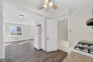 4901 Tuckerman St, Riverdale, MD 20737 - Photo 10