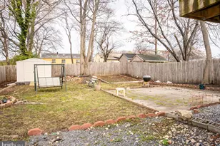 6304 Somerset Rd, Riverdale, MD 20737 - Photo 20