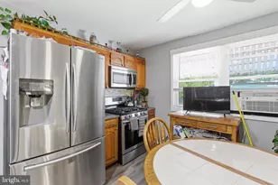 5704 Colon Terrace, Temple Hills, MD 20748 - Photo 10