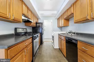 10239 Prince Pl, Upper Marlboro, MD 20774 - Photo 16