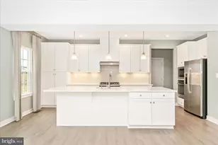 904 Midbrook Ln Ln, Bowie, MD 20716 - Photo 16