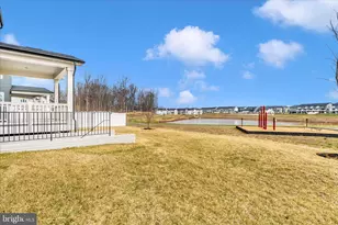 904 Midbrook Ln Ln, Bowie, MD 20716 - Photo 100