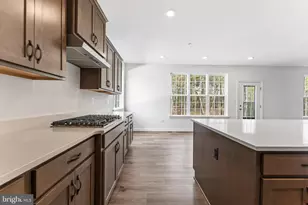 11605 Samit Wy, Glenn Dale, MD 20769 - Photo 2